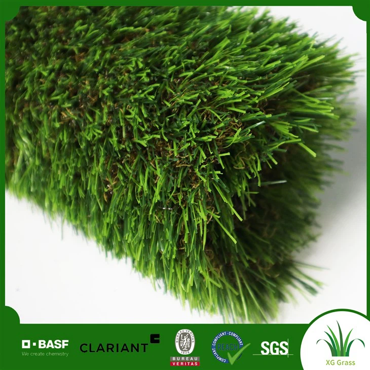 Erba artificiale per giardinieri paesaggisti